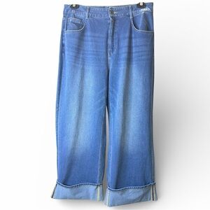 HALARA EC Wide Leg Cuffed Blue Jeans. Size Large